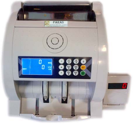 Manufacturers Exporters and Wholesale Suppliers of CURRENCY COUNTING MACHINE WITH FAKE NOTE DETECTOR-PARAS-1000 Mumbai Maharashtra