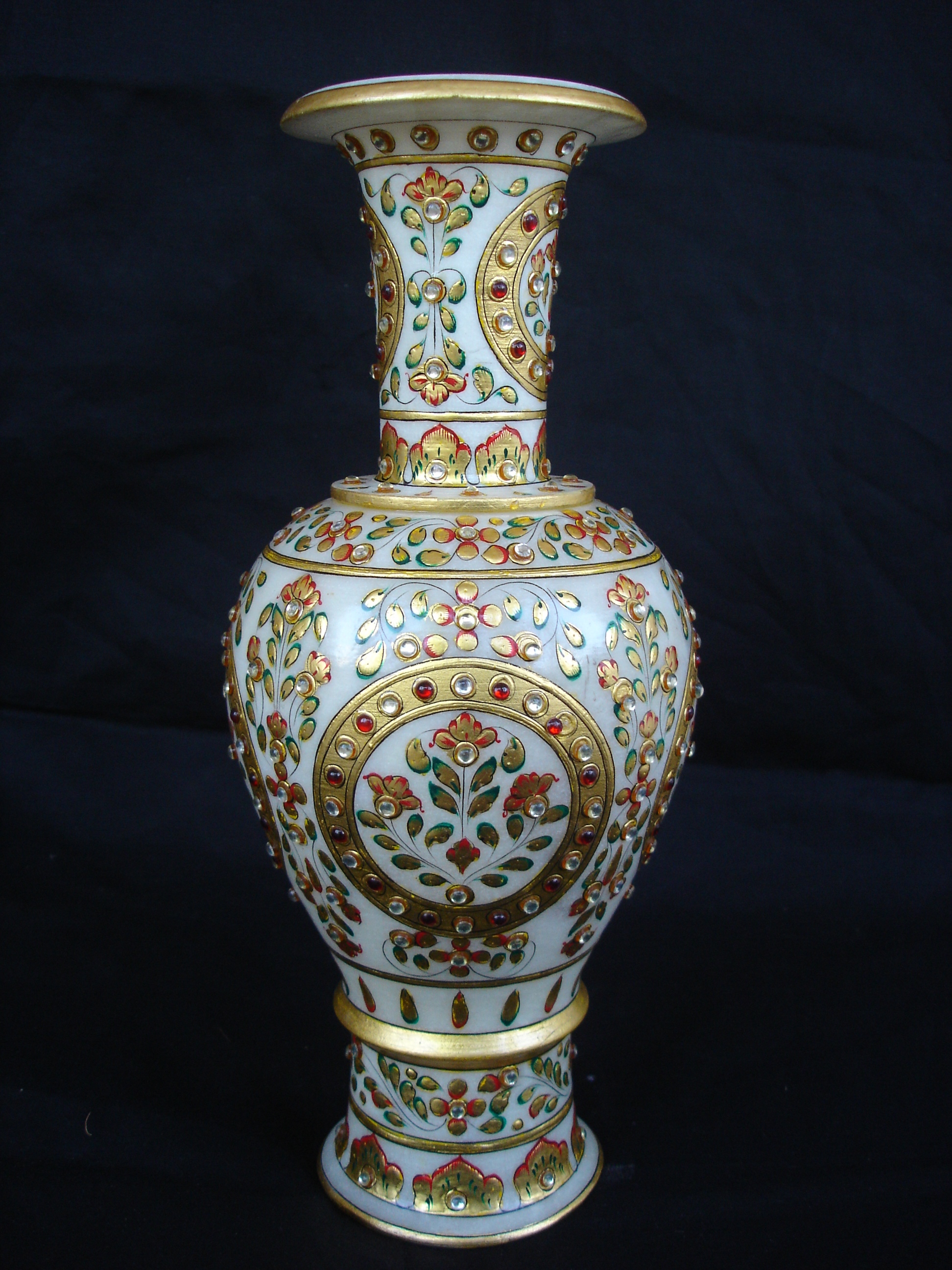 Manufacturers Exporters and Wholesale Suppliers of Marble Vase  With Gold Work 03 Jaipur Rajasthan